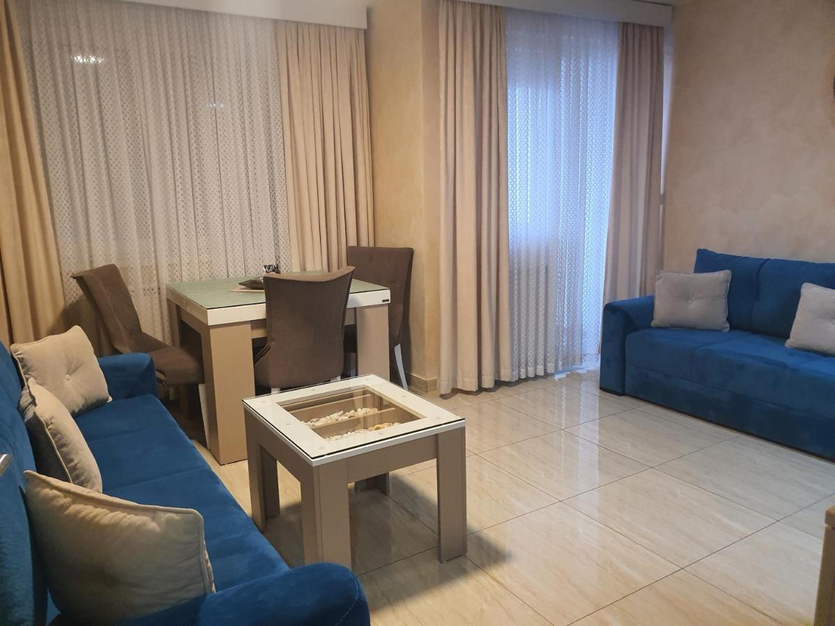 Апартаменти Apartman Kristina,Istocno Sarajevo,Vojvode Radomira Putnika 49D Екстер'єр фото