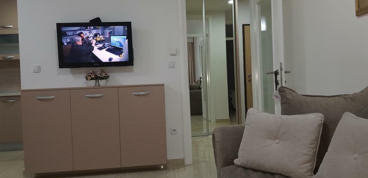 Апартаменти Apartman Kristina,Istocno Sarajevo,Vojvode Radomira Putnika 49D Екстер'єр фото