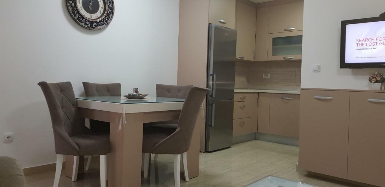 Апартаменти Apartman Kristina,Istocno Sarajevo,Vojvode Radomira Putnika 49D Екстер'єр фото