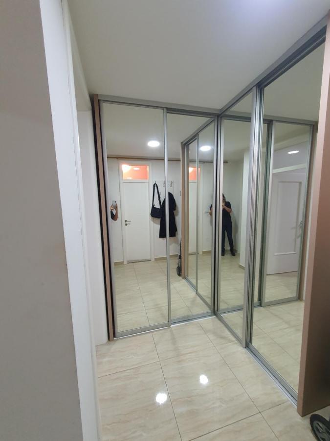 Апартаменти Apartman Kristina,Istocno Sarajevo,Vojvode Radomira Putnika 49D Екстер'єр фото